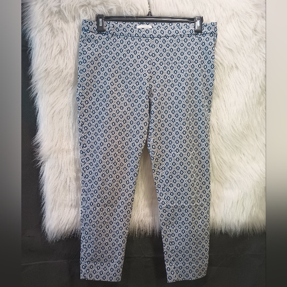 H&M Blue and White Pattern Stretchy Cropped Pants Size 12 - Picture 4 of 14